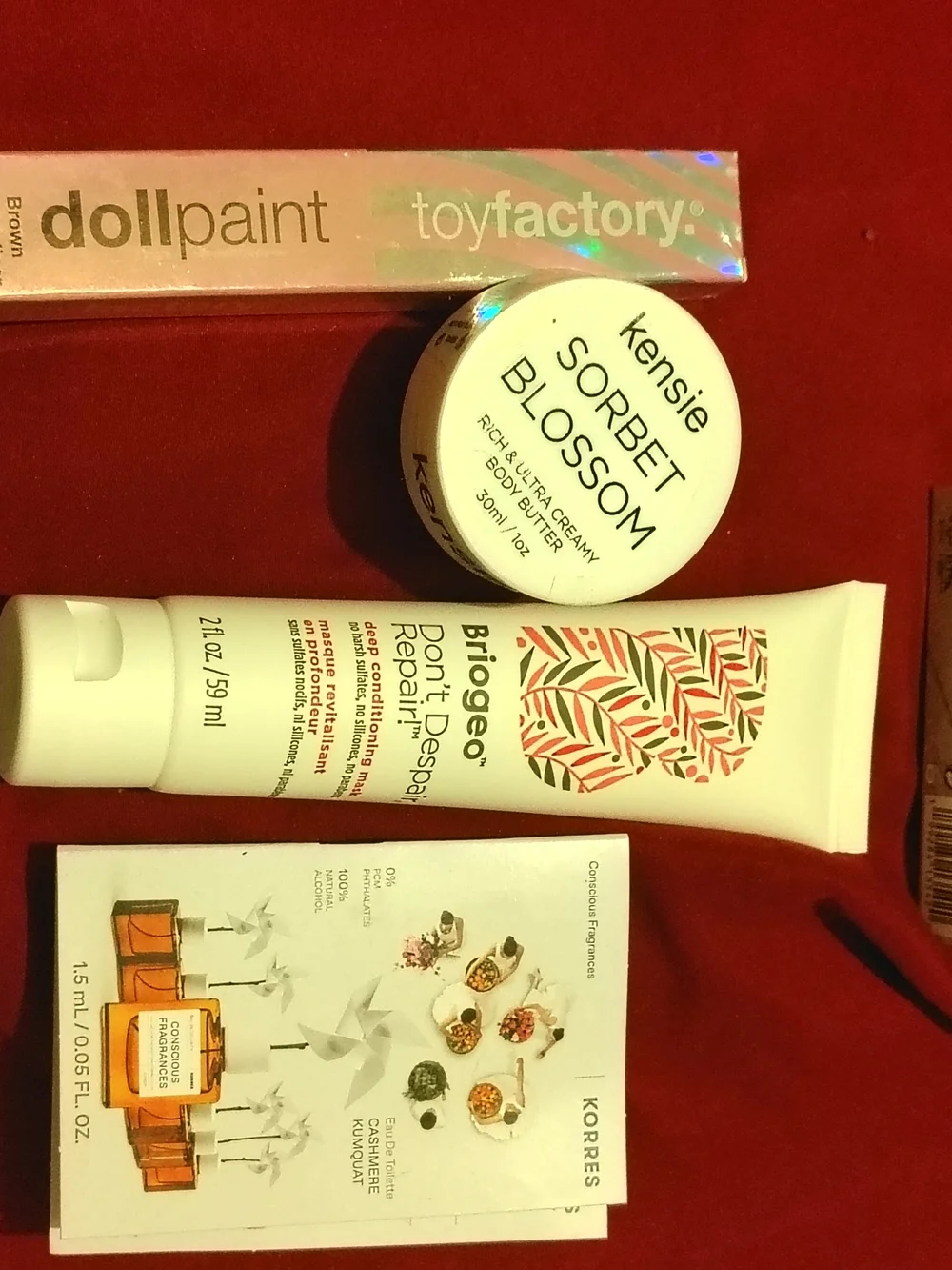ipsy Makeup Bundle with Dollpaint ToyFactory Lip Gloss & Kensie Sorbet Blossom